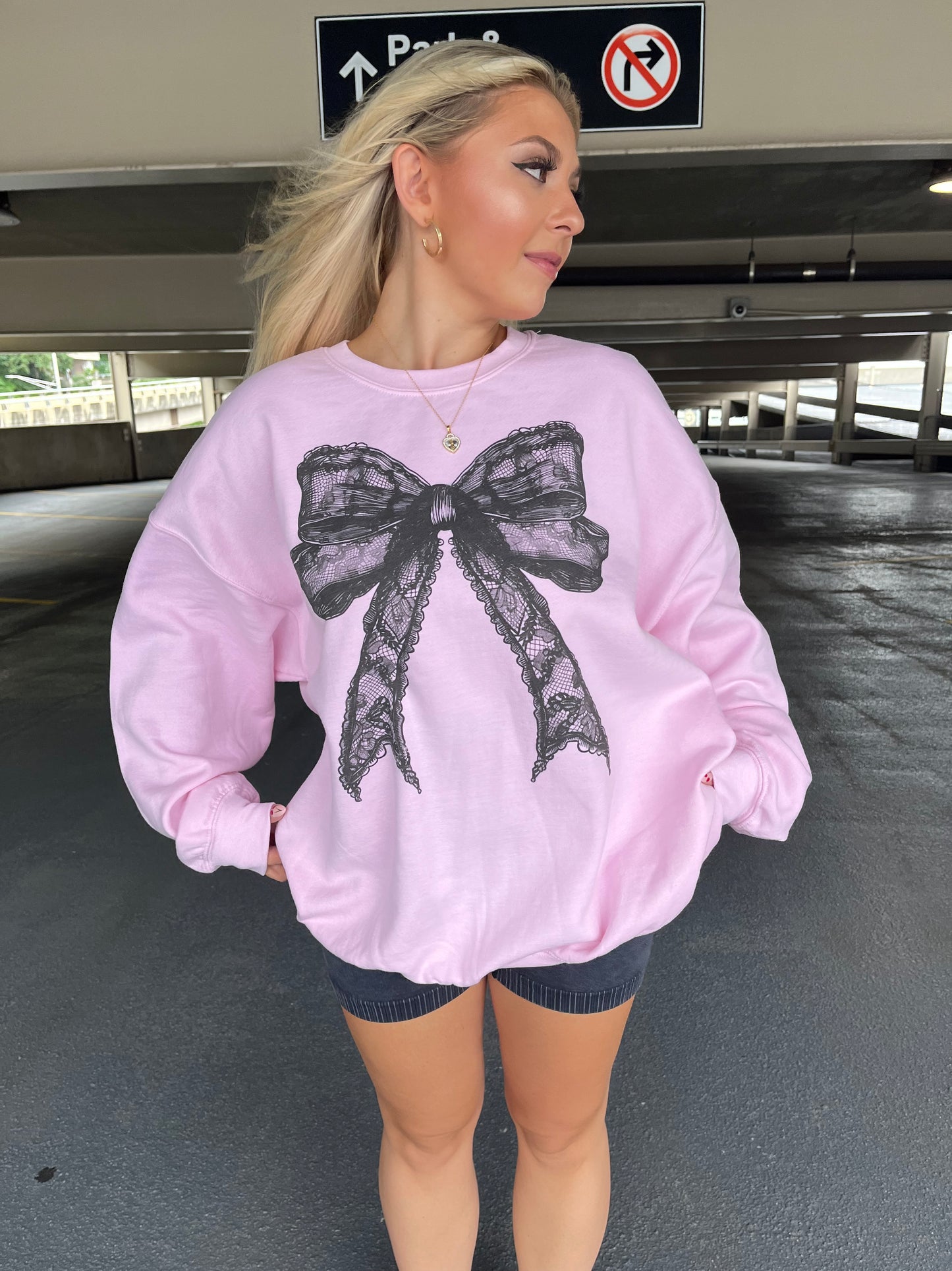 Black Lace Bow Oversized Pink Sweatshirt