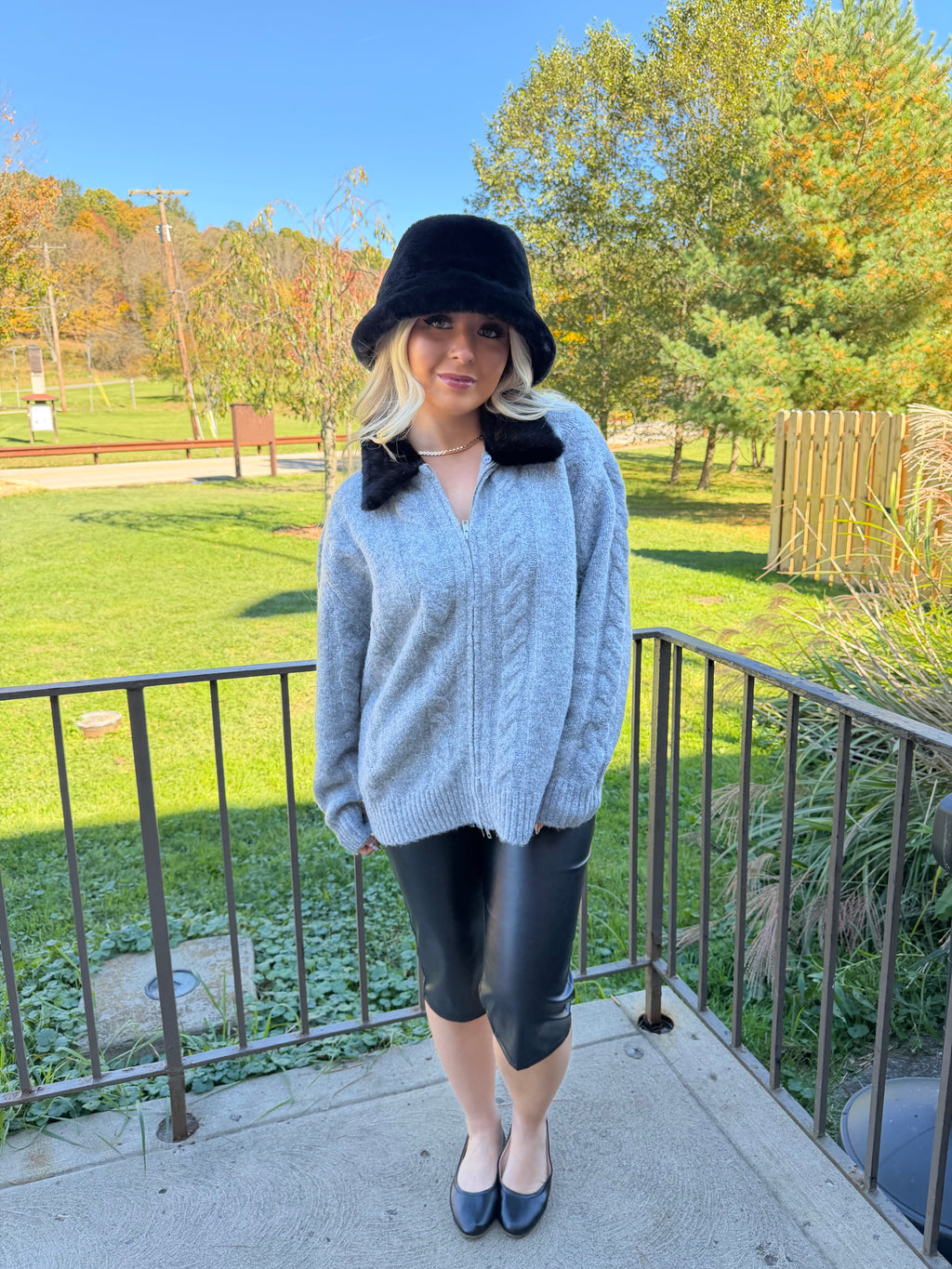 Cutie Unique Collar Zip-Up