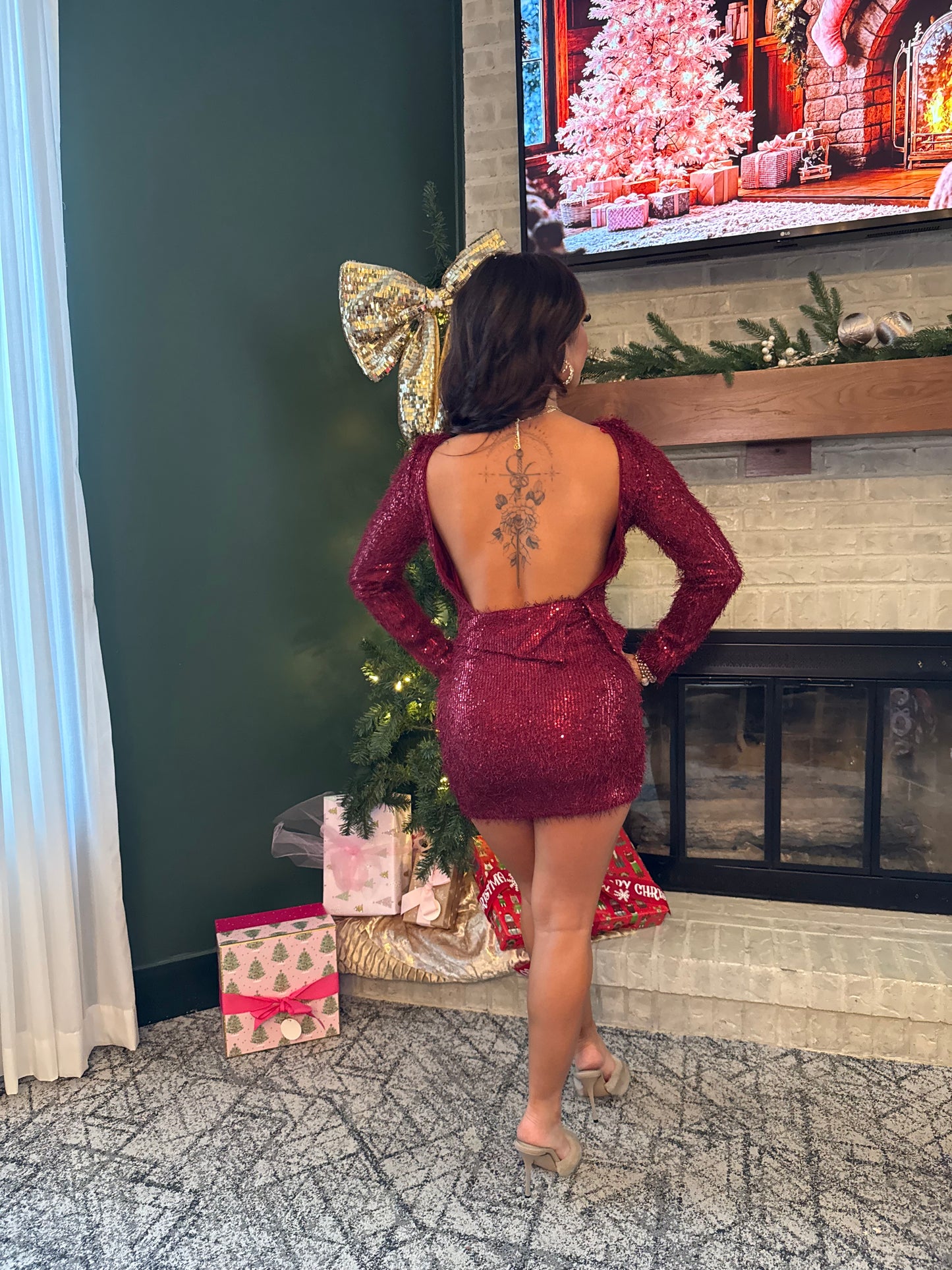 Holiday Cheer Dress in Wine