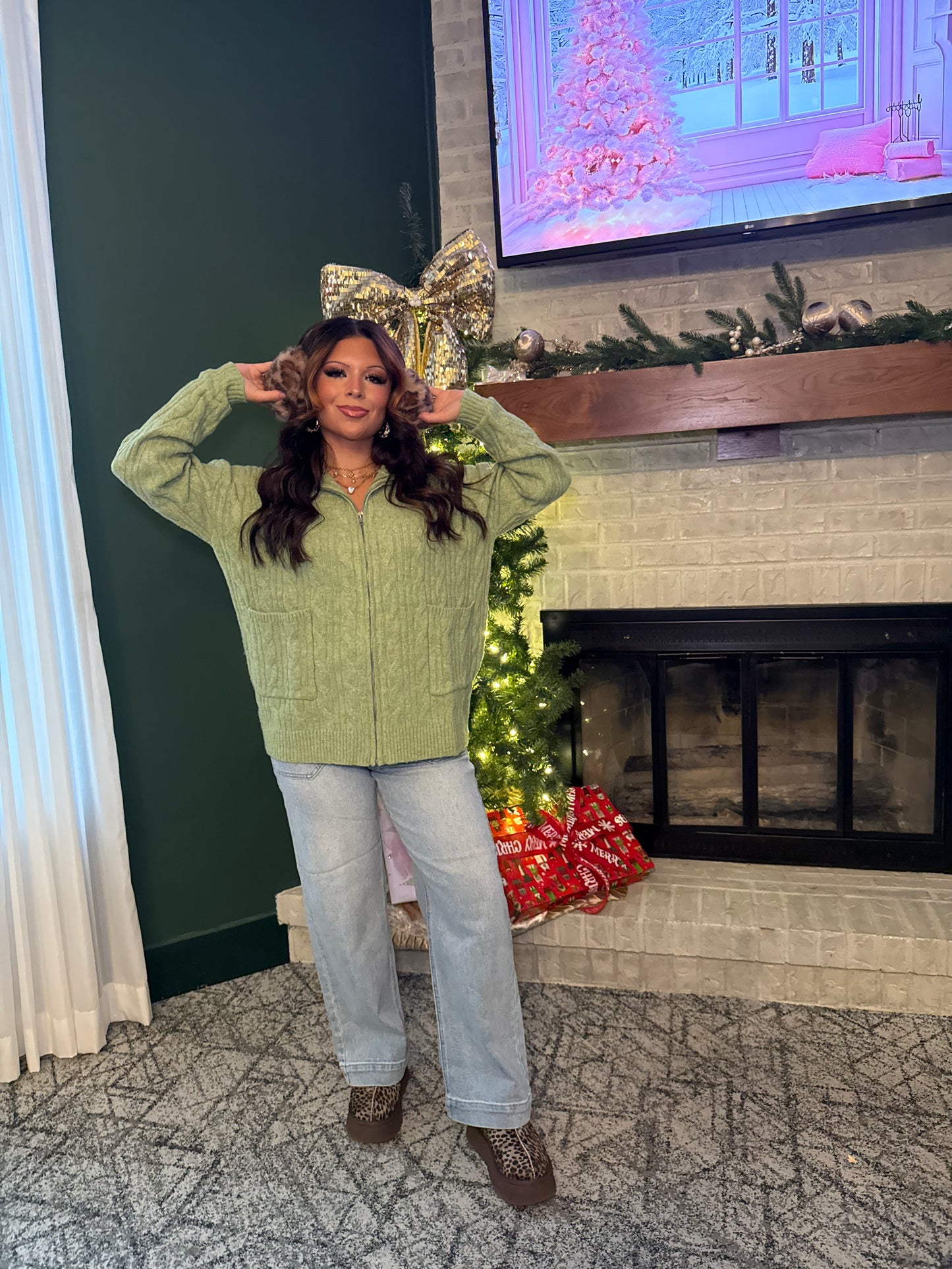 Sugar Girl Sweater Zip in OLIVE