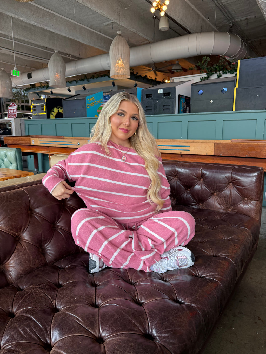 Berry Lover Brushed Striped Pants