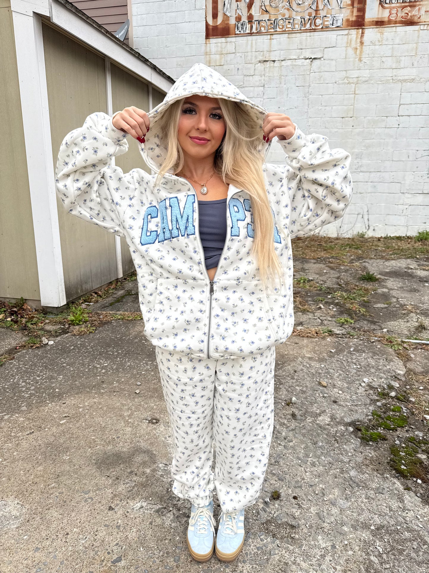 Happy Camp3r Periwinkle Joggers