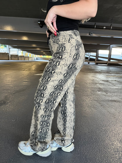 Snake Sucker Pant