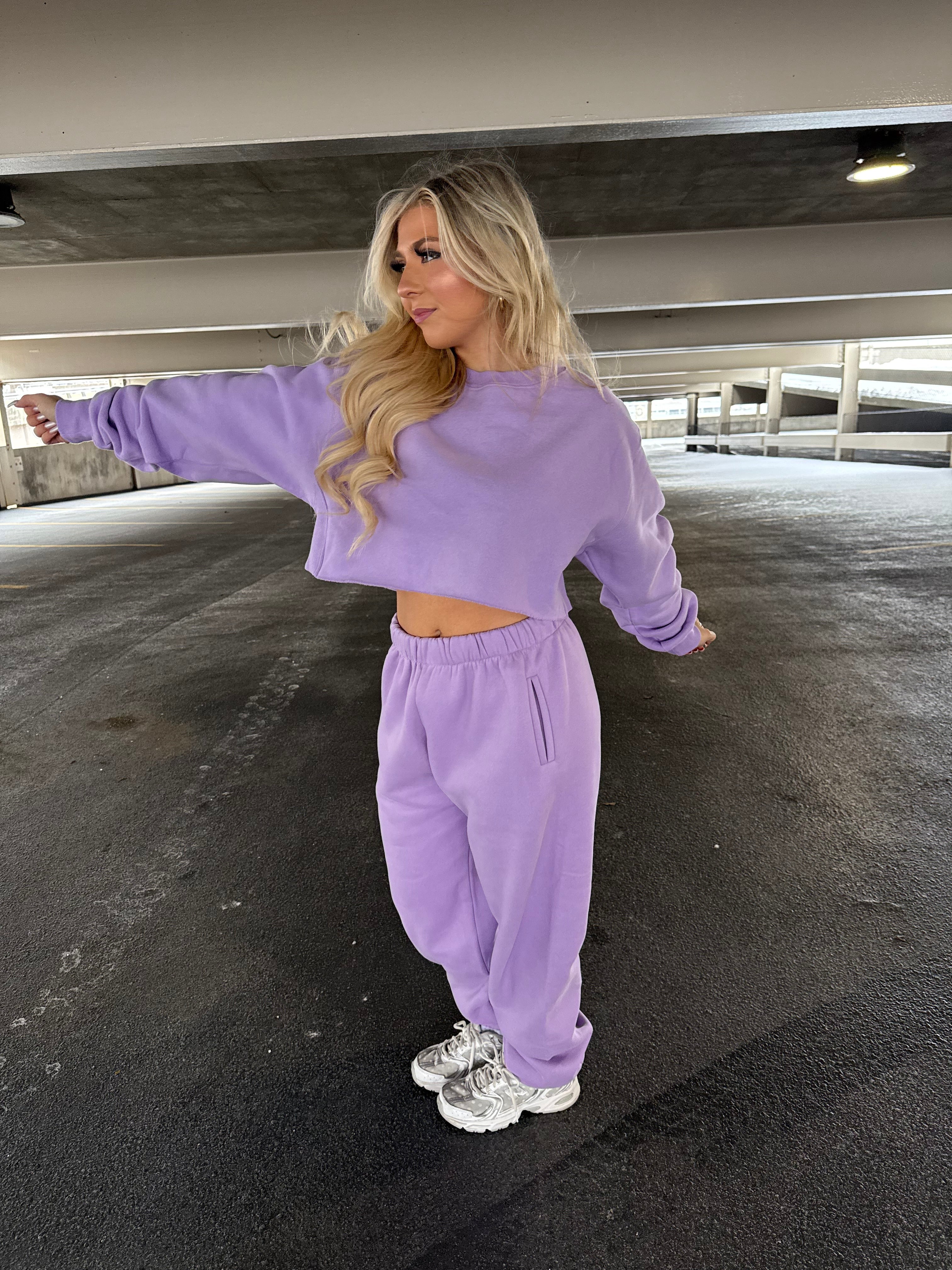 So Fetch Cropped Crew in Bright Lav