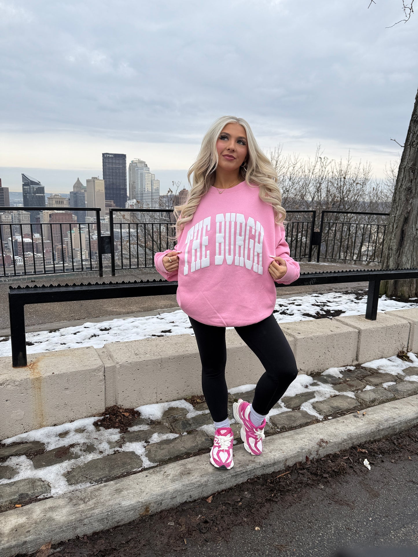 The Burgh Crewneck in Pink