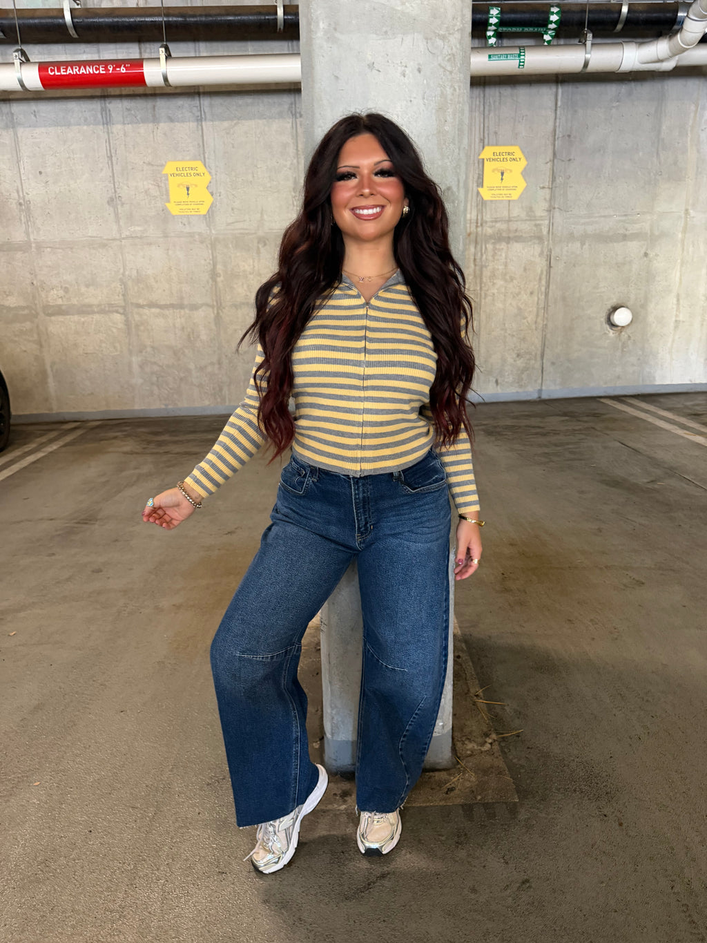 Brave Barrel Jean in Dark Wash