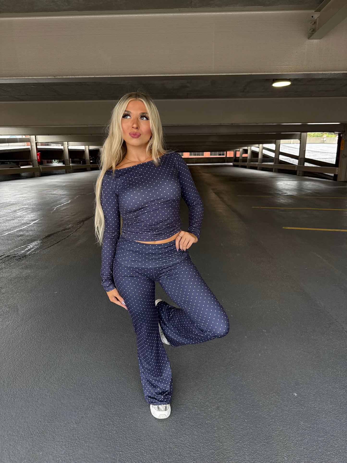 Chill Pilates Set in Navy (TOP)