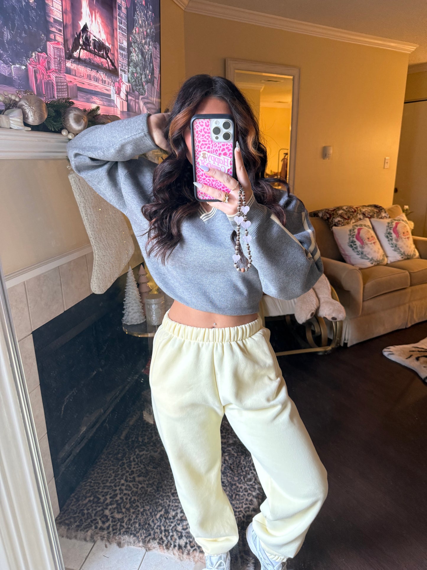 Marbled Butted Cropped V Sweater