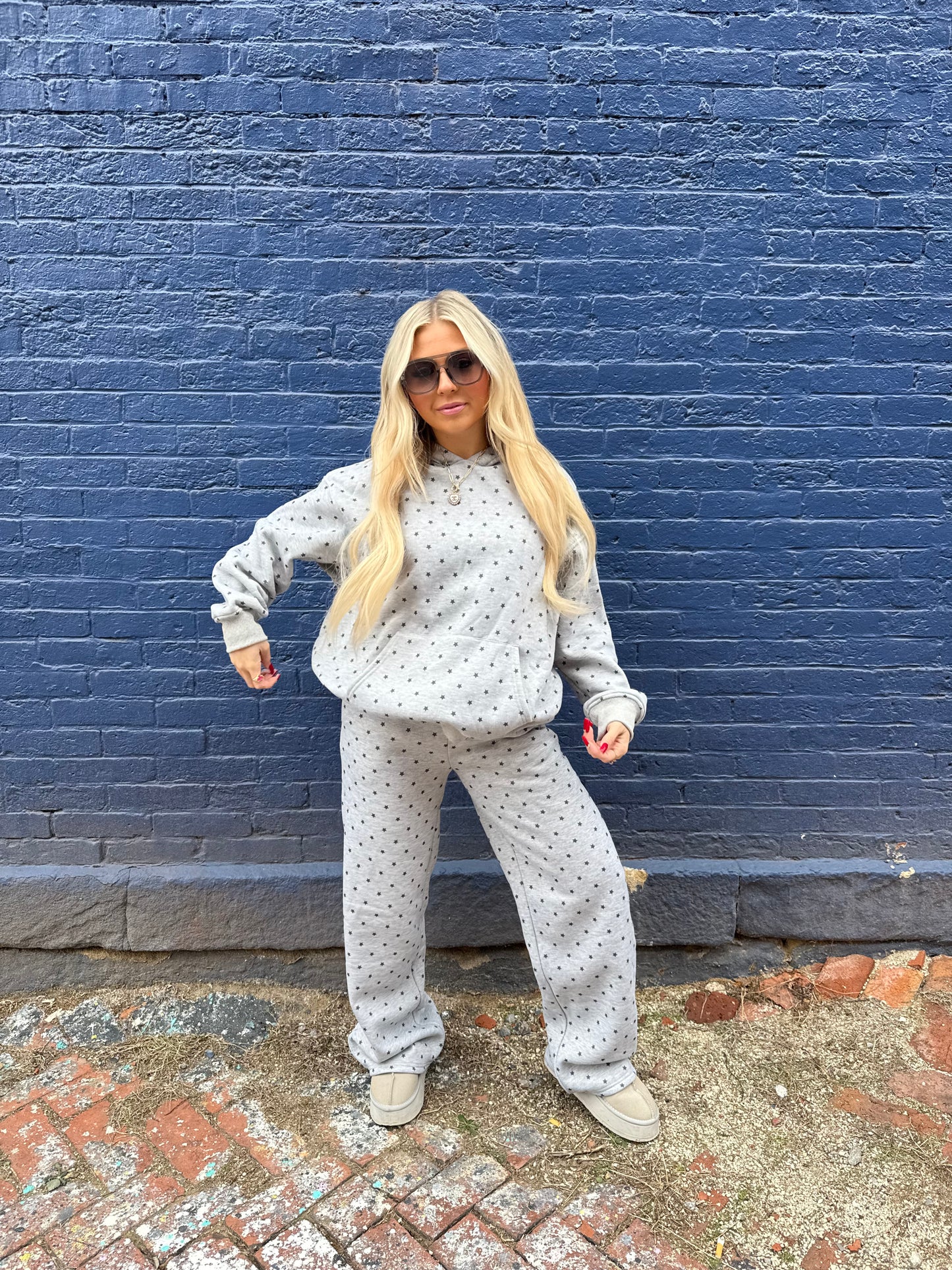 Serving Stars Sweatsuit (Hoodie)