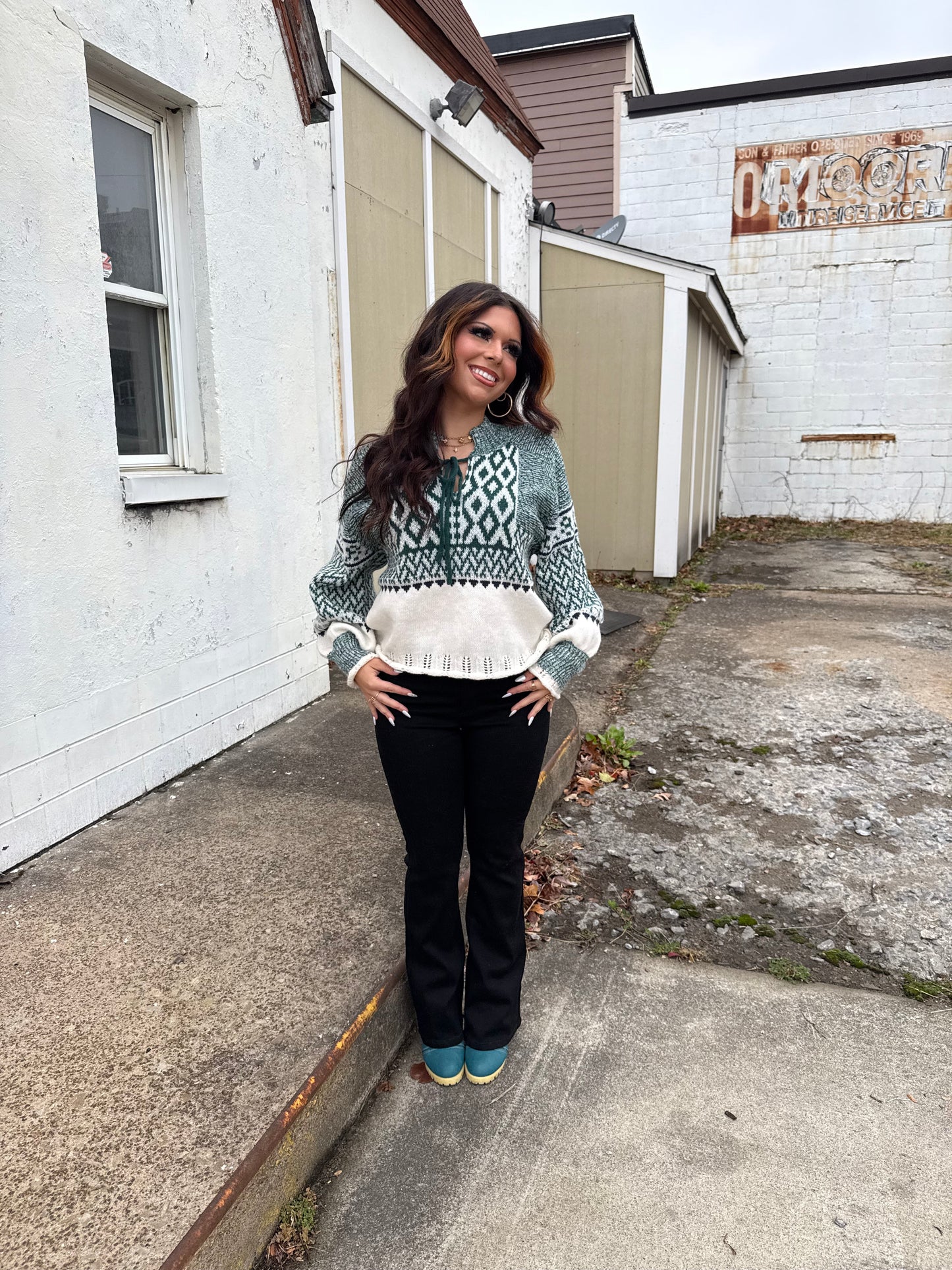 Mason Mid Rise Boot In Black