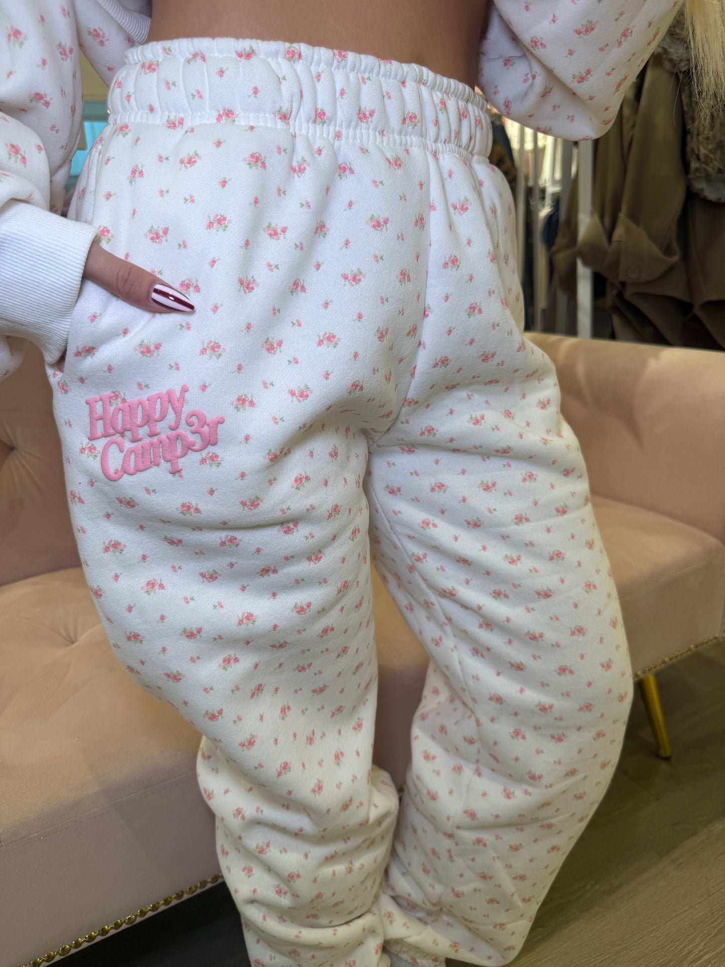 Happy Camp3r Garden Confetti Jogger