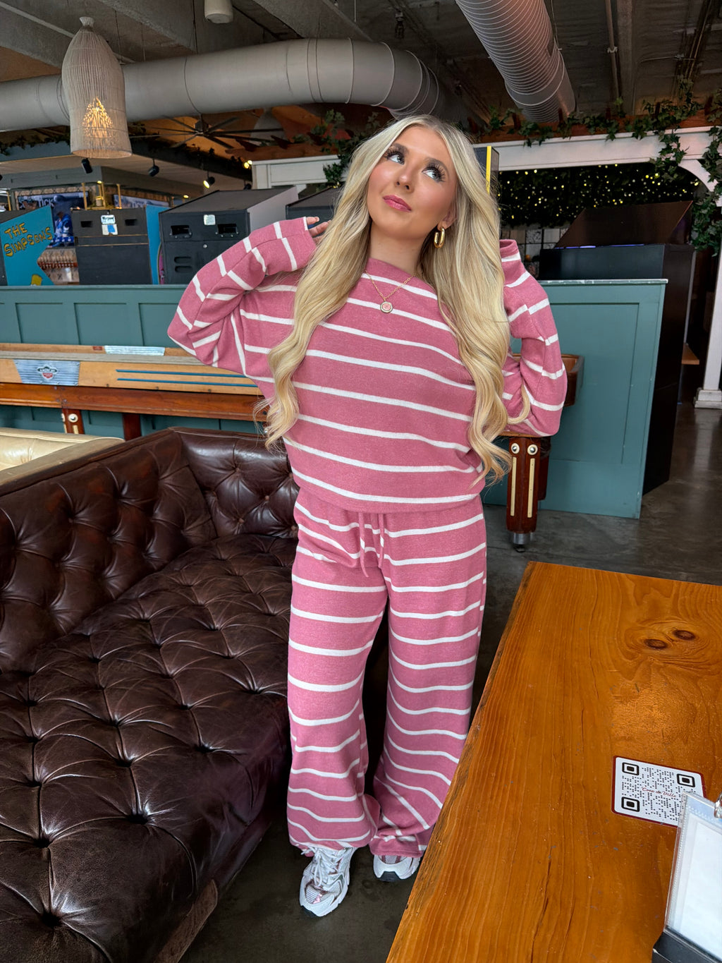 Berry Lover Brushed Striped Pants