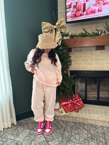 So Fetch Sweatpants in Pale Pink