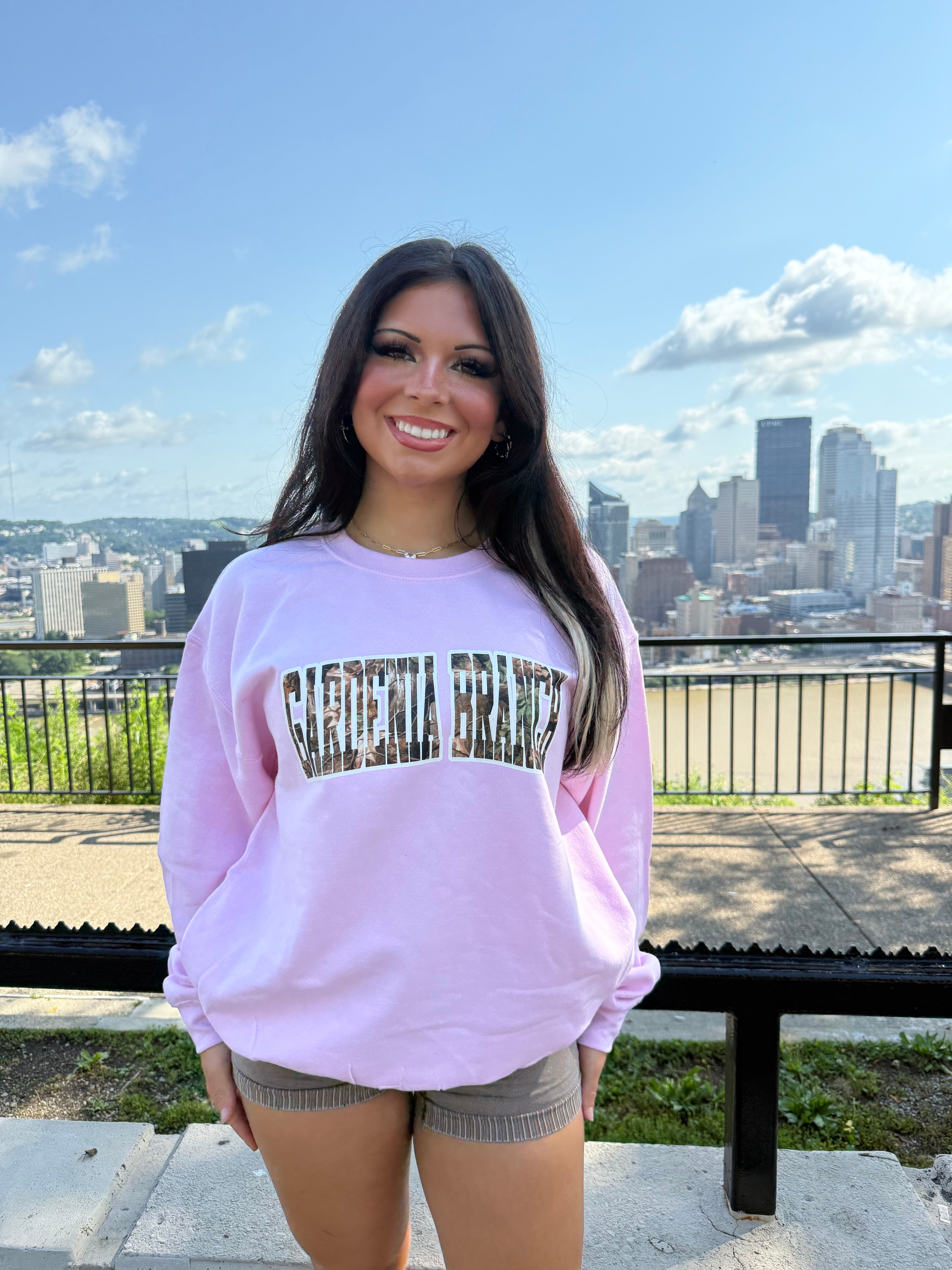 Gardenia Branch Woodsy Crewneck