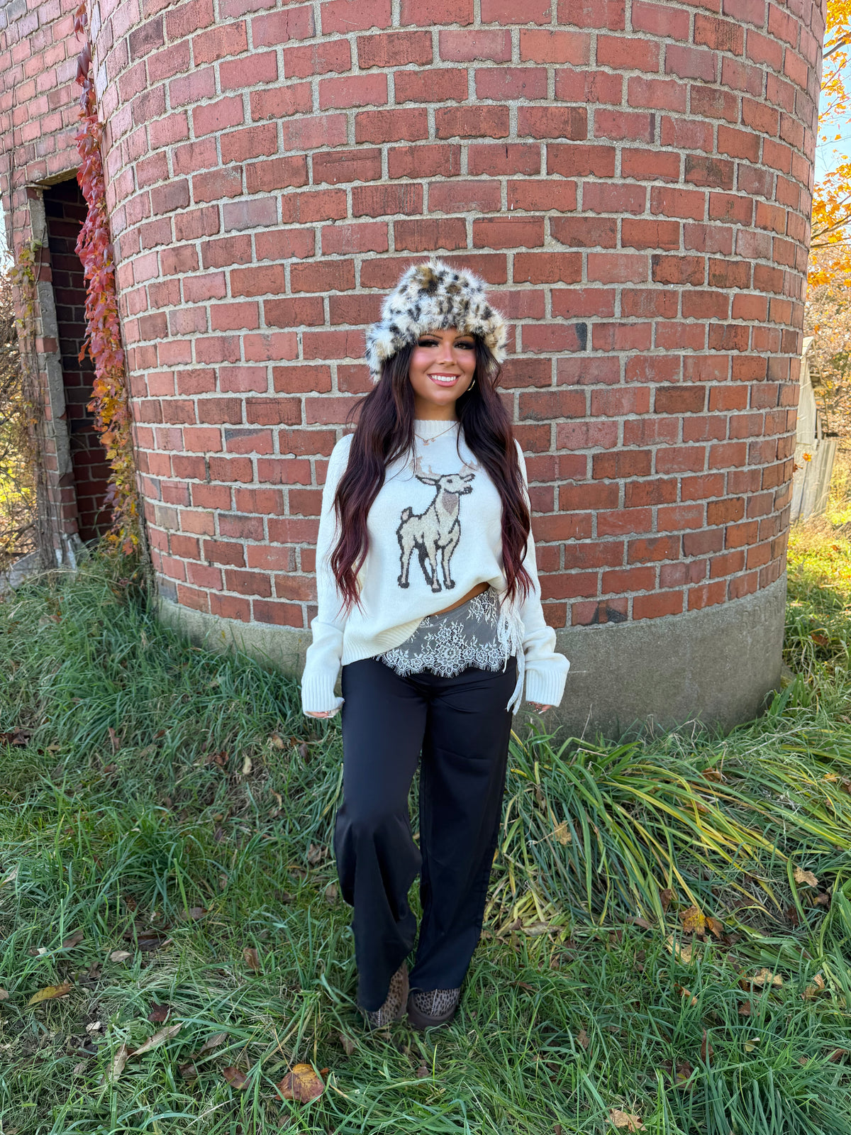 Simplistic Deer Sweater