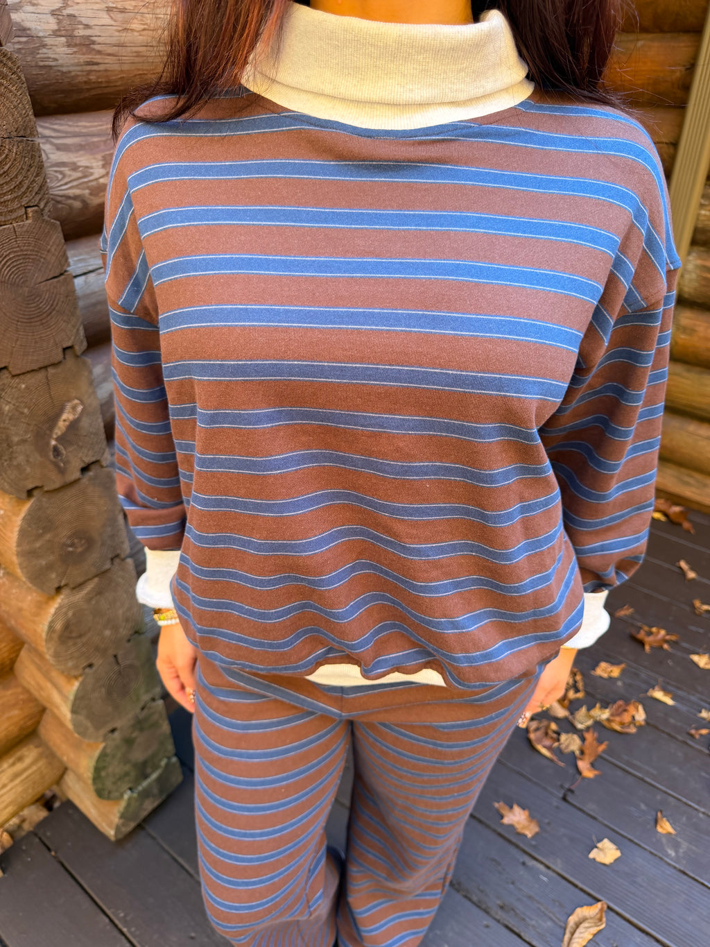 On Call Stripe Set (MOCKNECK)
