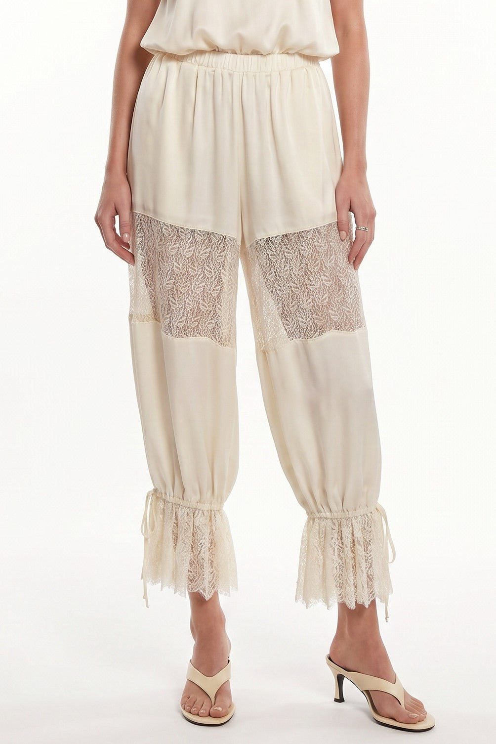 Baby Bloomer Pants in Cream